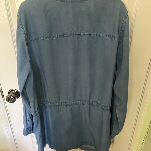 New with Tags Anne Klein Women's Utility Light Weight Denim Size XL Jacket - Picture 3 of 6